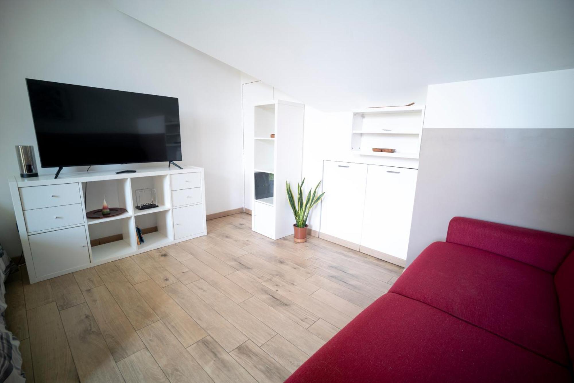 Flat With Terrace Close To Forum And Milanofiori Metro Ассаго Экстерьер фото